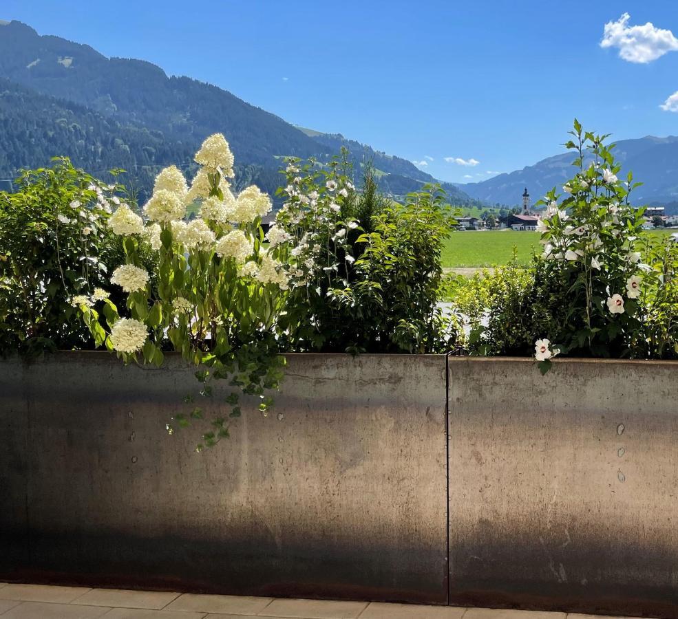 Ferienwohnung Dahoam By Tani Oberndorf in Tirol Exterior foto