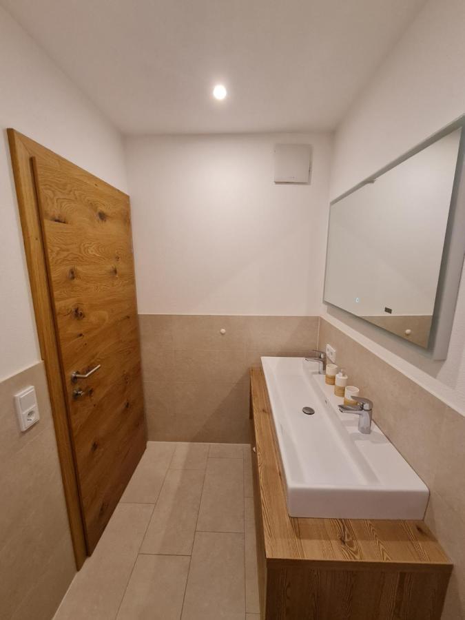 Ferienwohnung Dahoam By Tani Oberndorf in Tirol Exterior foto